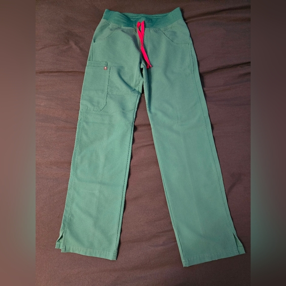 Figs, Surgical Green, Livingston pants - Picture 1 of 4